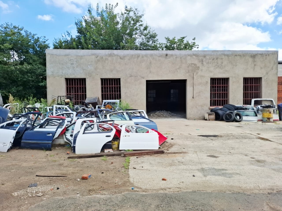 Commercial Property for Sale in Hamilton Free State